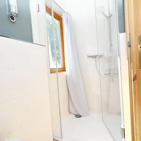 Haus-osbahr-ferienwohnung-lisa Lejlighed Behrensdorf