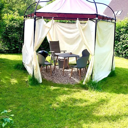 Lejlighed Haus-osbahr-ferienwohnung-lisa Behrensdorf